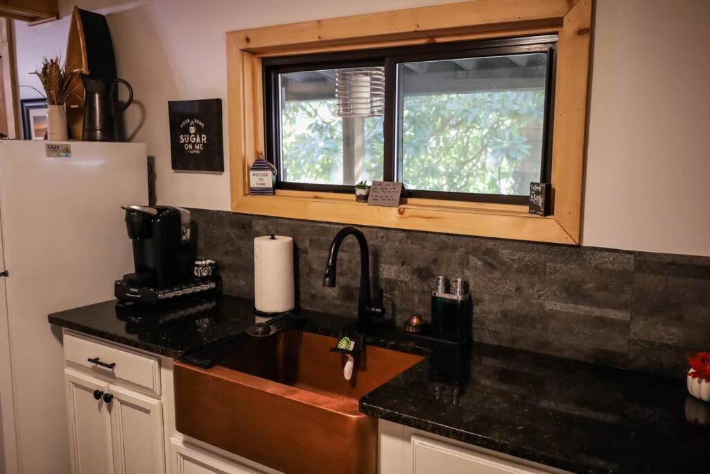 Cabin At The Cove At Watauga Lake Butler Esterno foto