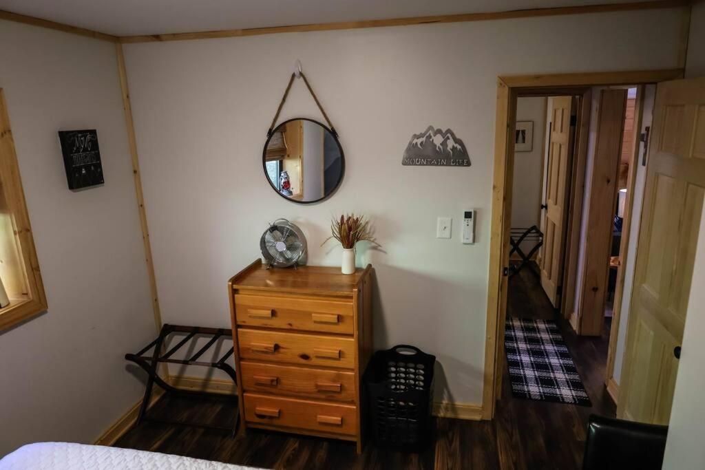 Cabin At The Cove At Watauga Lake Butler Esterno foto